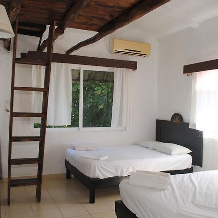 Lobo Inn Tulum Exteriör bild