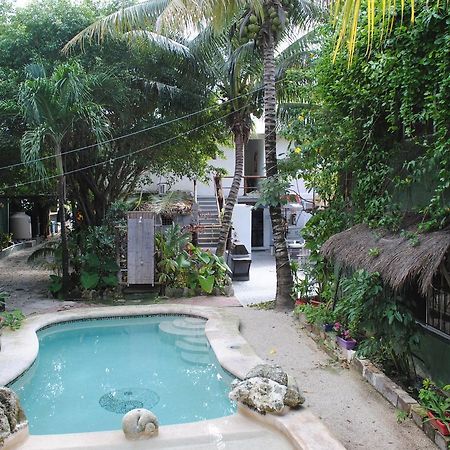 Lobo Inn Tulum Exteriör bild