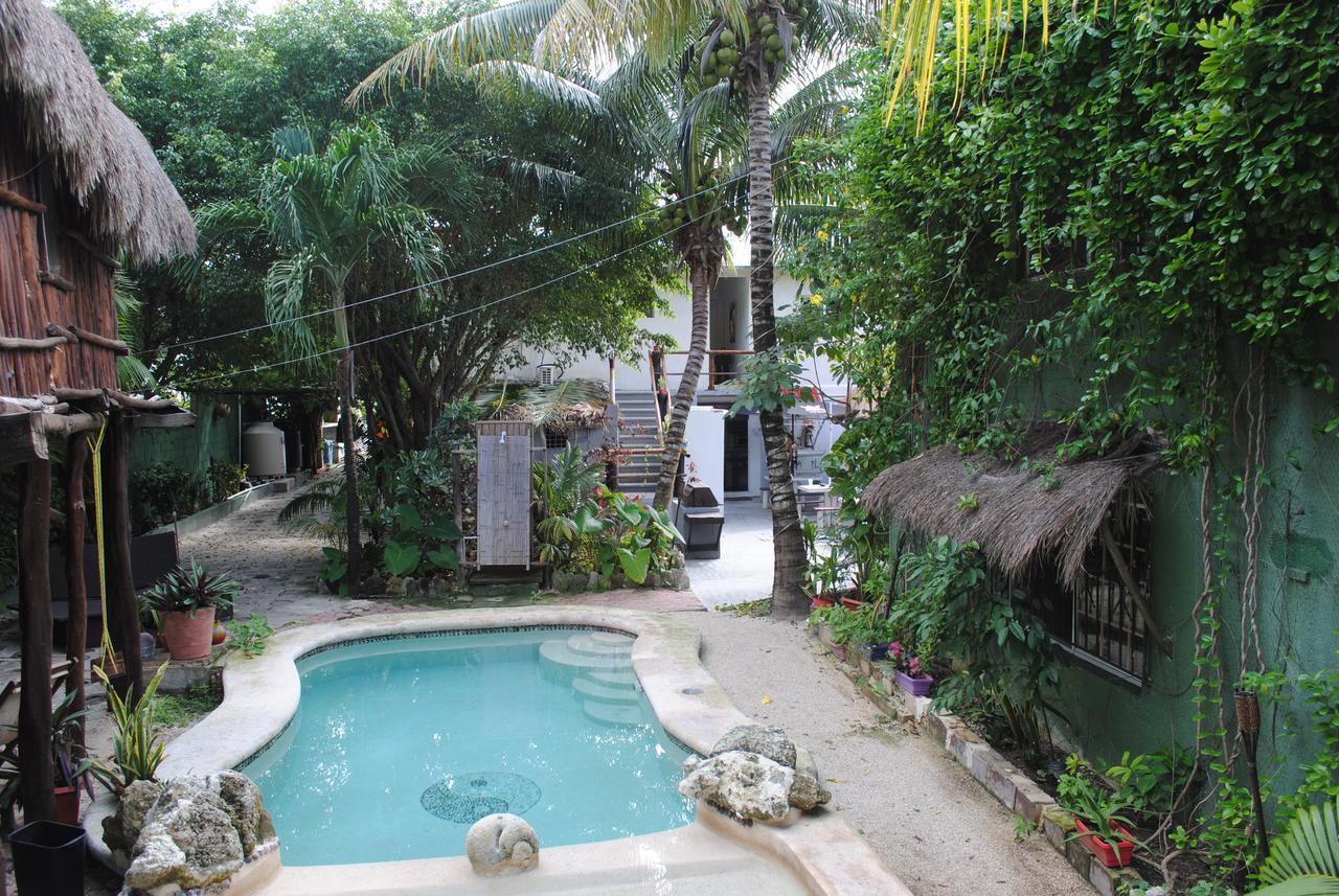 Lobo Inn Tulum Exteriör bild
